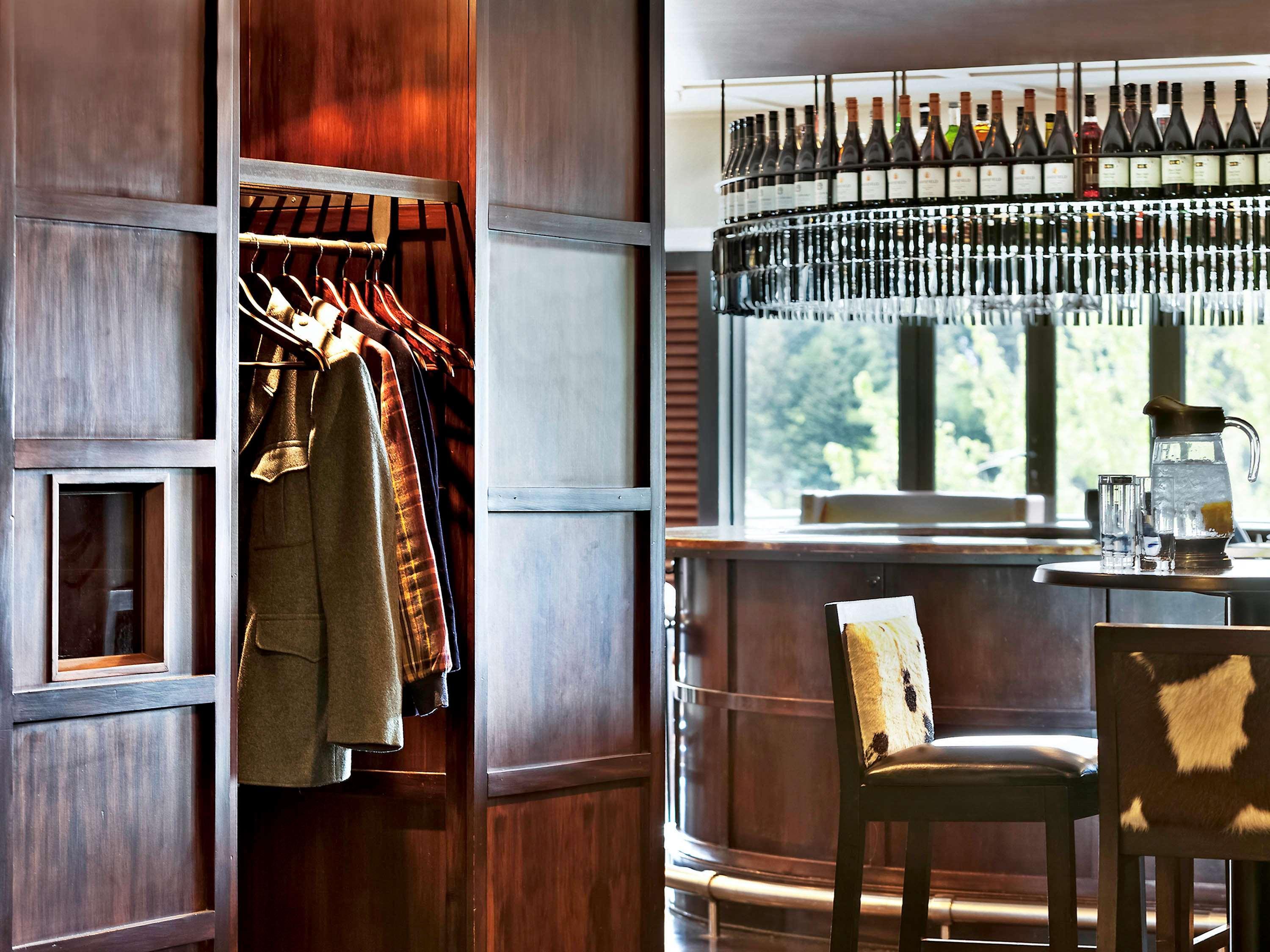 Hotel St Moritz Queenstown - MGallery by Sofitel Exterior foto The bar at the restaurant