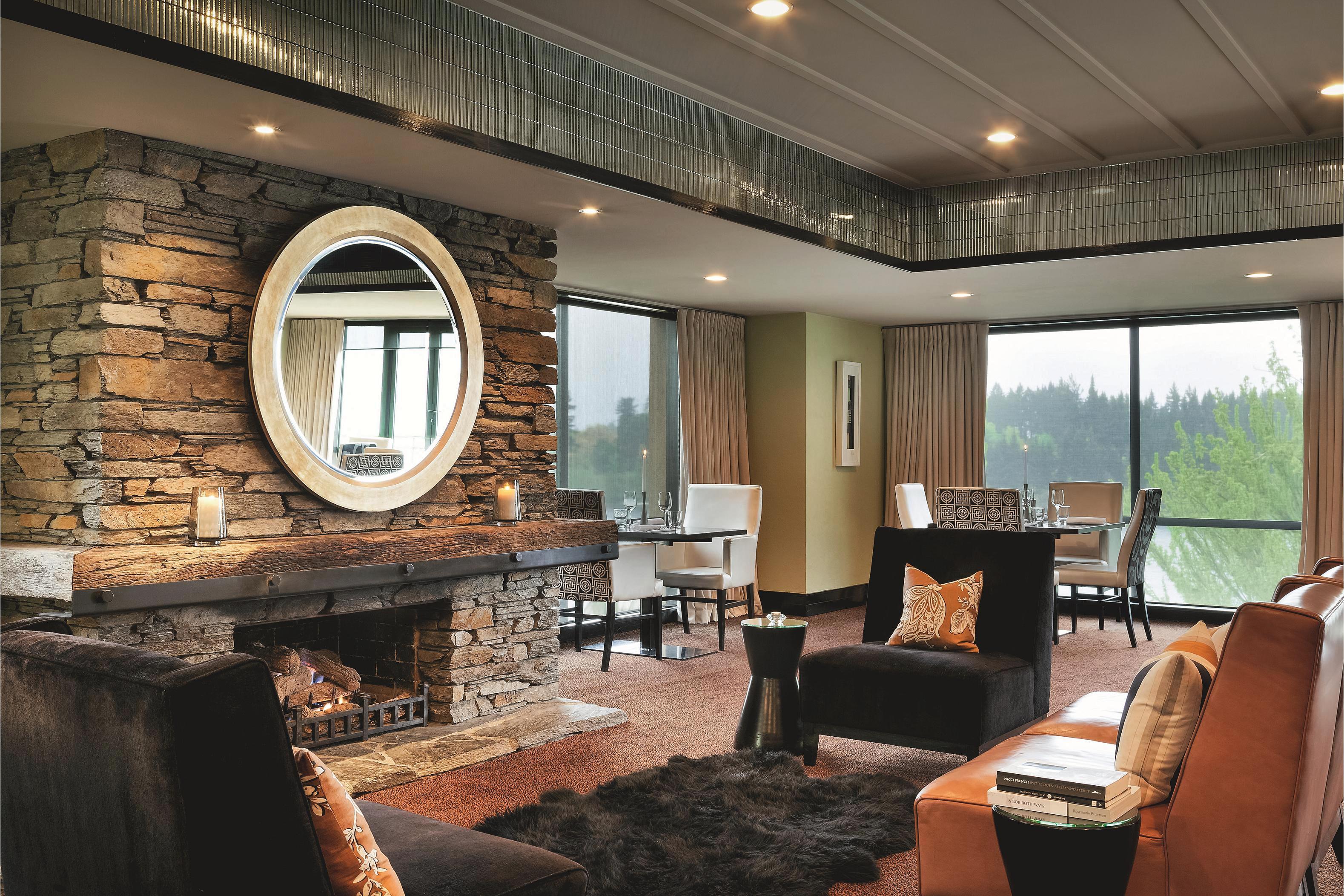 Hotel St Moritz Queenstown - MGallery by Sofitel Exterior foto The Lake House