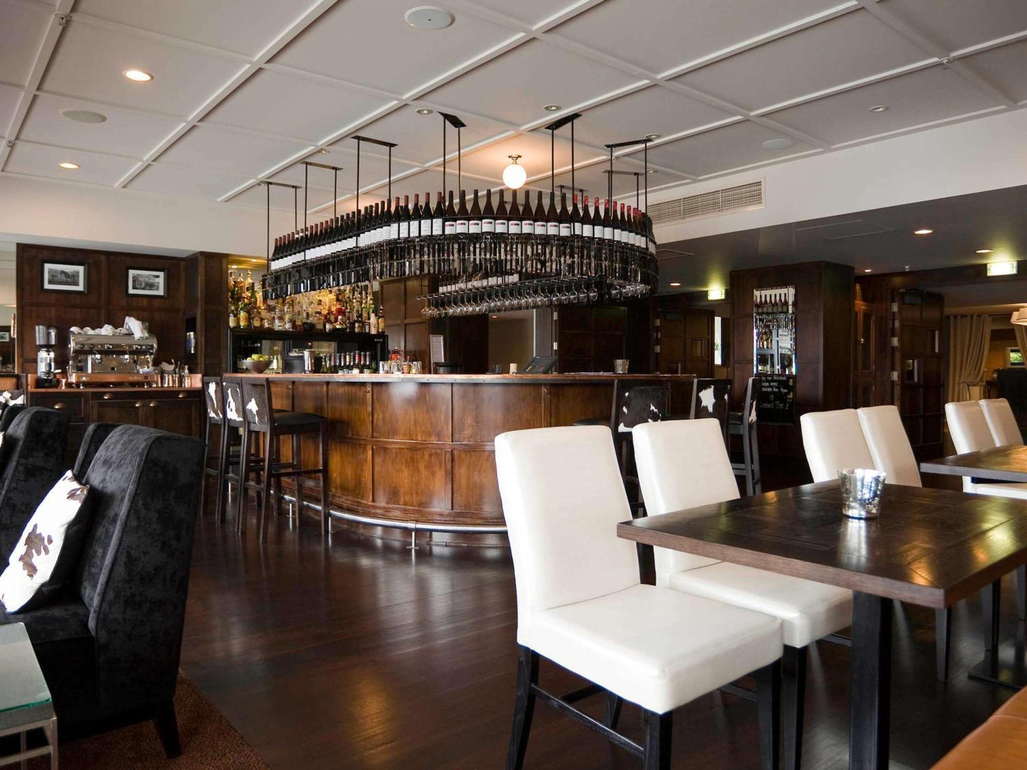Hotel St Moritz Queenstown - MGallery by Sofitel Exterior foto The bar at the 1906